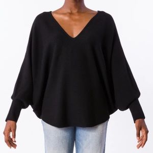 Kerisma RYU V-Neck Top